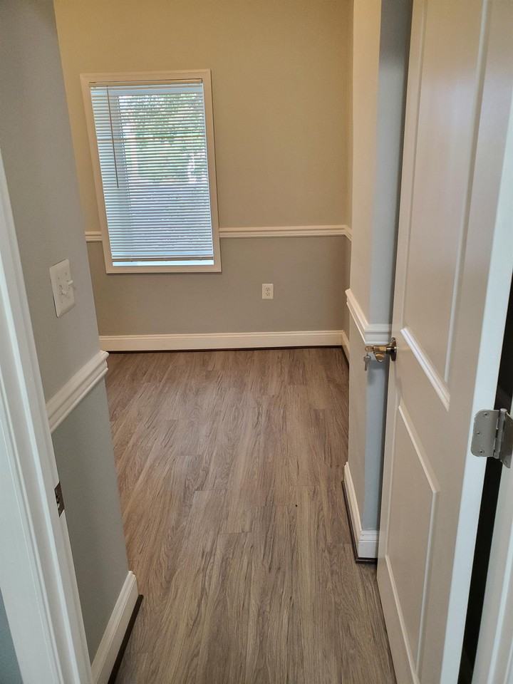 2838 2838 Washington Blvd - 1D W/Bath Available $750 - Photo 2 of 23