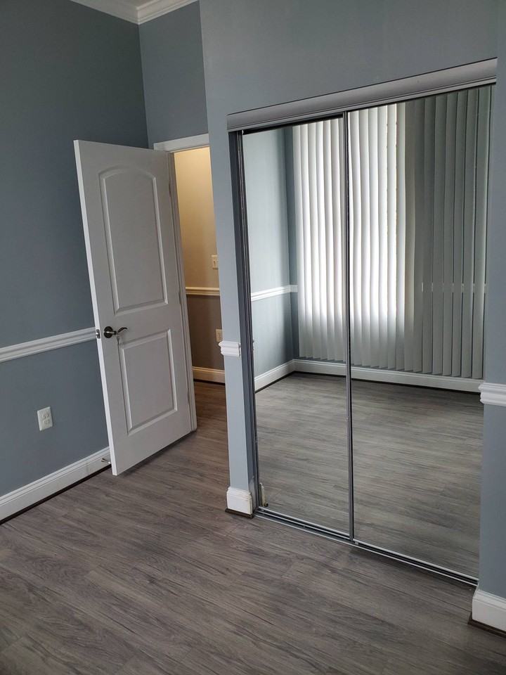 2838 2838 Washington Blvd - 1D W/Bath Available $750 - Photo 6 of 23