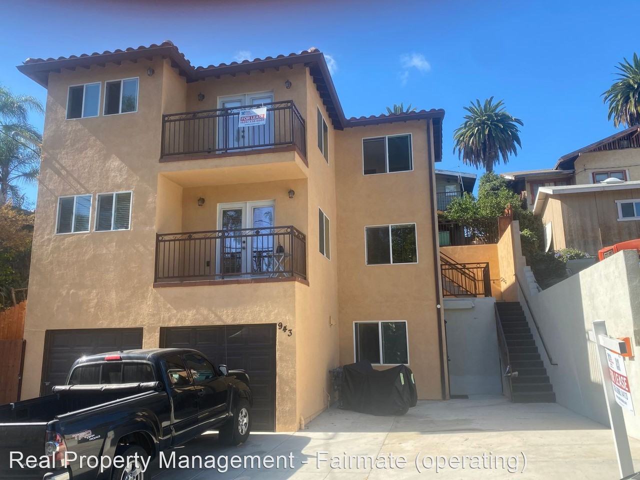 943 Sanborn Ave - Photo 3 of 27