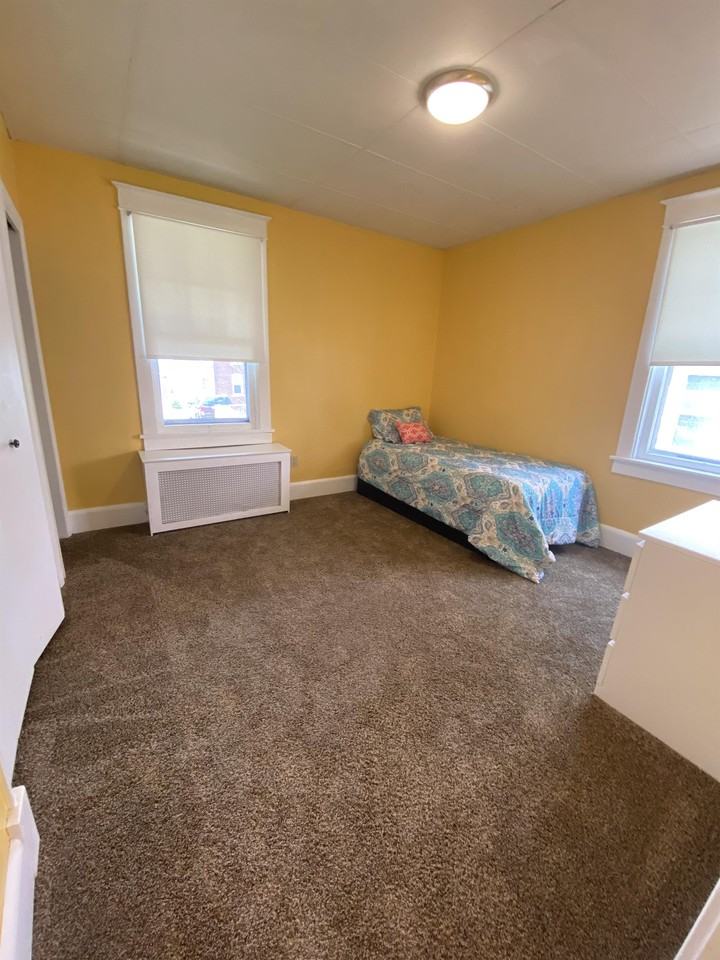 44 N 10th St #1 - Photo 6 of 9