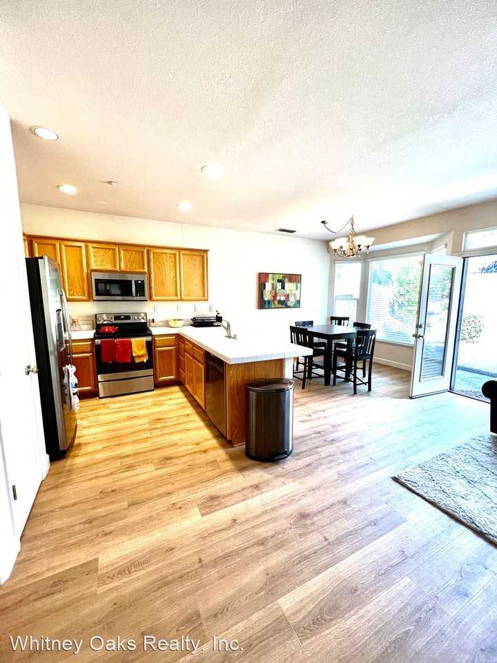 3779 Coldwater Dr - Photo 2 of 22