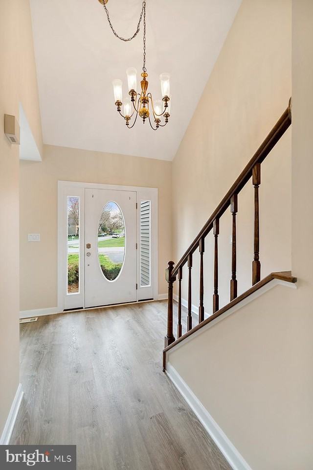 1600 Sereno Ct - Photo 2 of 34