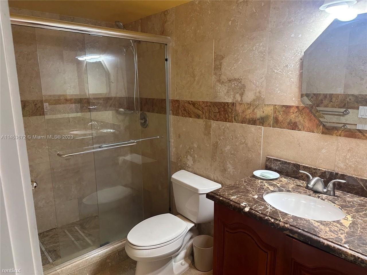 241 191st St - Photo 3 of 15