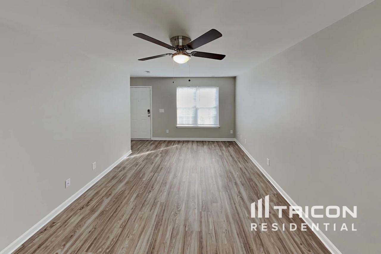 3617 Sherbourne Ln - Photo 3 of 16