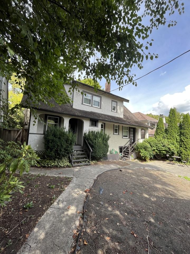 3600 Angus Drive - Photo 3 of 53