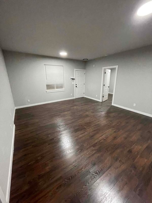 4106 S L St #B - Photo 3 of 21