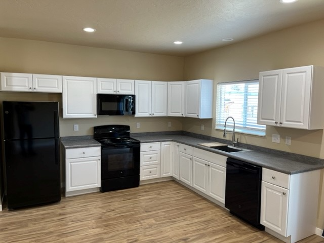 769 Old Glory Way - Photo 3 of 17