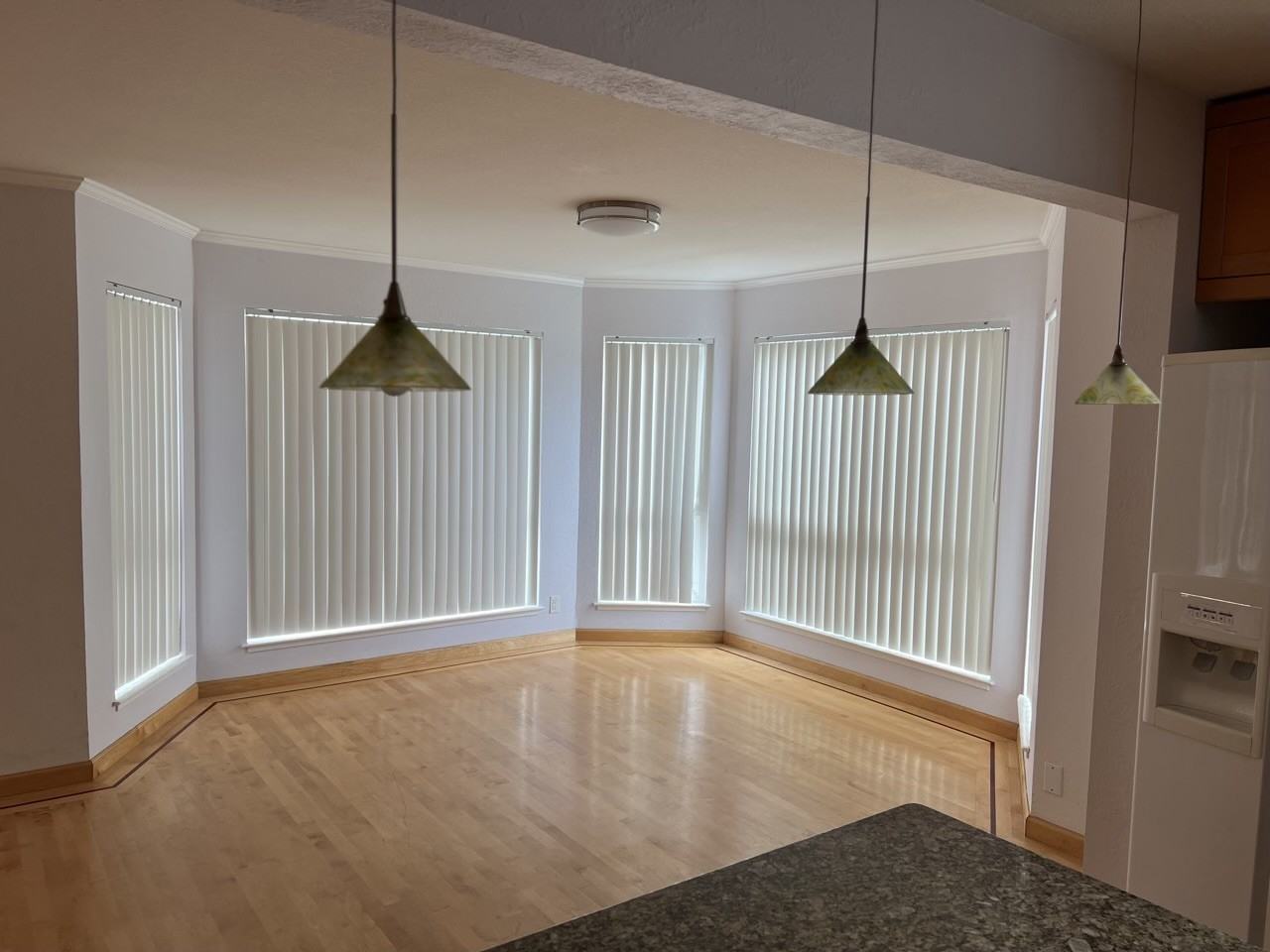 4710 Cabrillo St - Photo 2 of 9