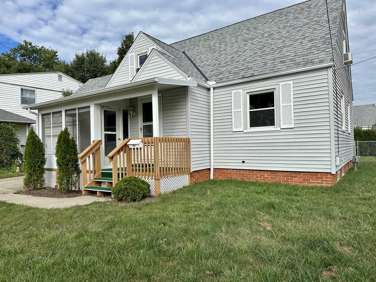 1831 Harding Dr #NA - Photo 2 of 27