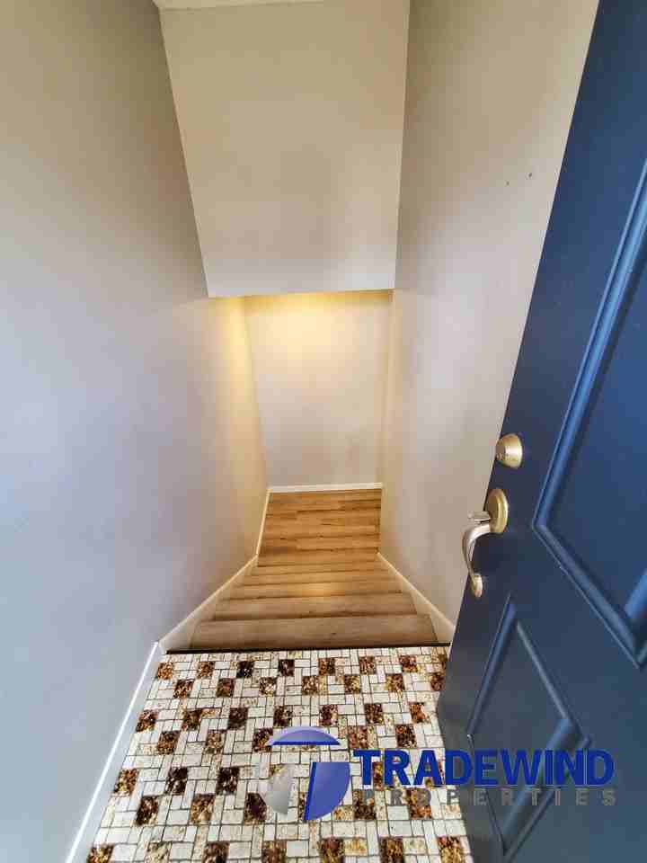 4470 Denbigh Road - Photo 3 of 20