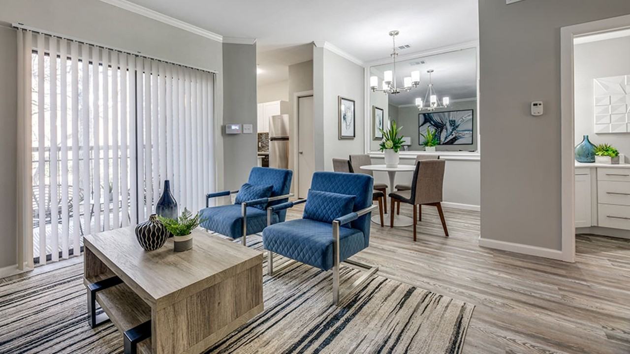 The Azul Apartments - Photo 5 of 20