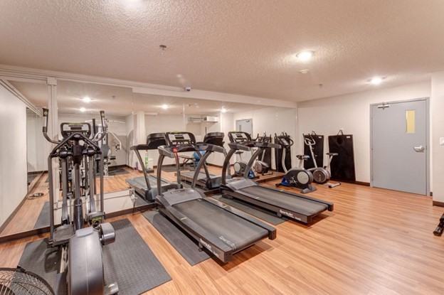 Westwood Terrace - Photo 4 of 22