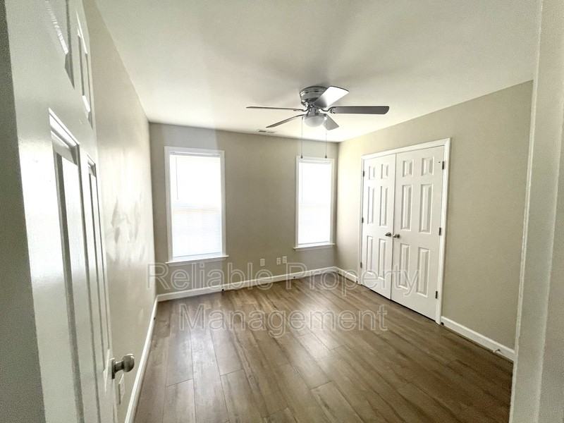 438 E Rose St - Photo 6 of 14