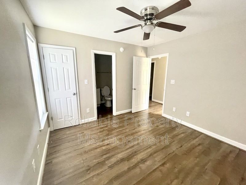 438 E Rose St - Photo 7 of 14