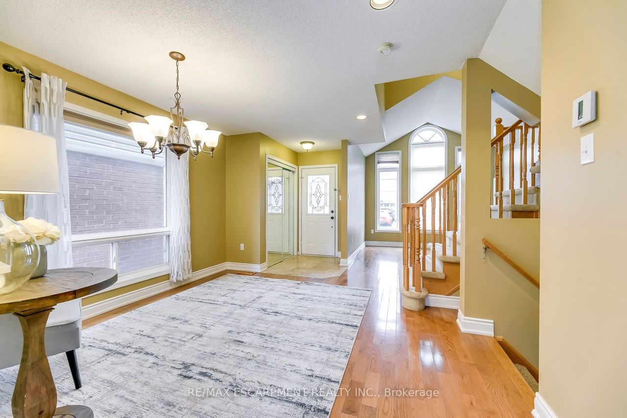 2209 Shadetree Avenue - Photo 3 of 19