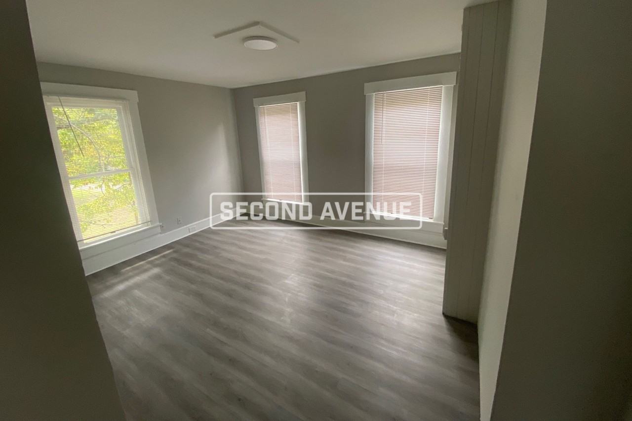 4833 Greenwood Ter - Photo 5 of 12