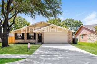 1904 Kathy Ct - Photo 1 of 1