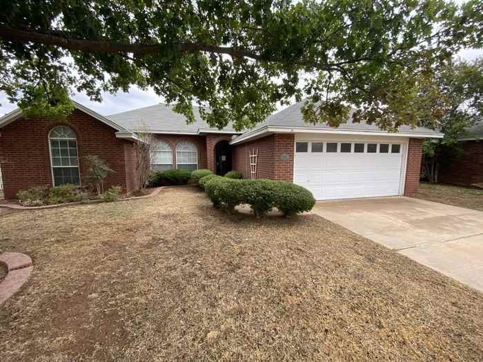 5203 Canadian Ave - Photo 2 of 47