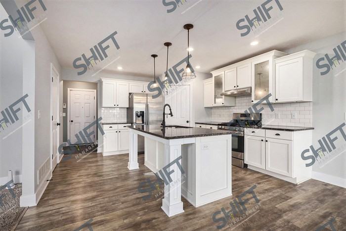 3113 Lowingside Dr - Photo 3 of 37