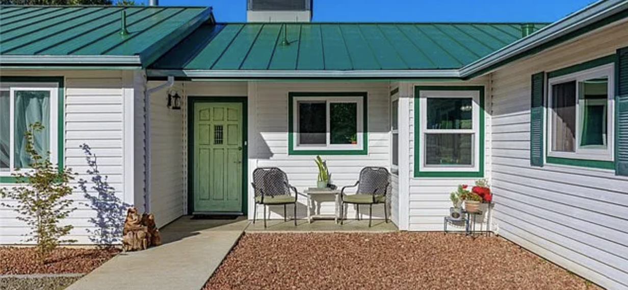 3529 Hilltop Dr #NA - Photo 2 of 10