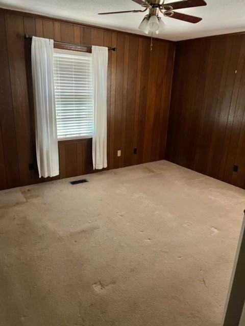 964 Hampton Dr #B - Photo 3 of 8