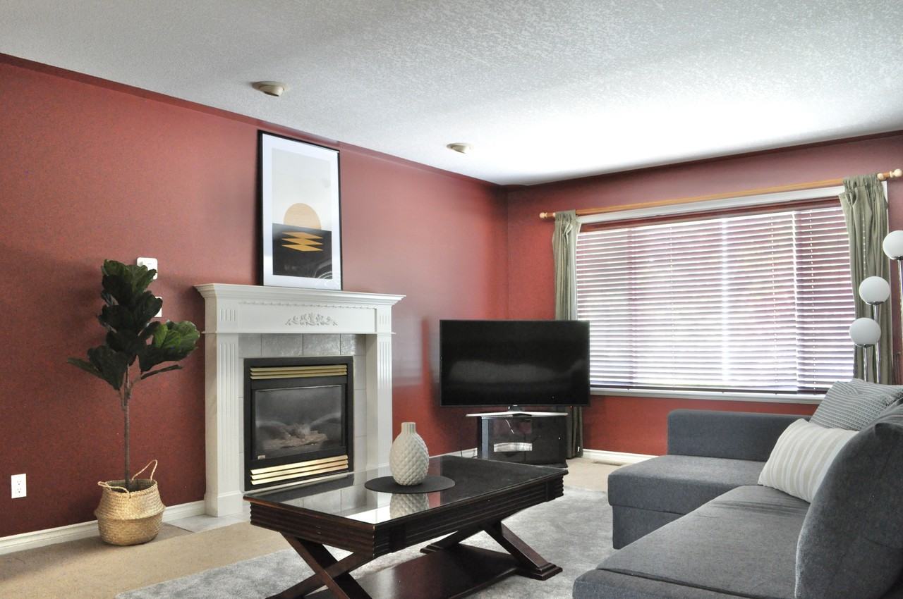 Lewis Home - Photo 2 of 20