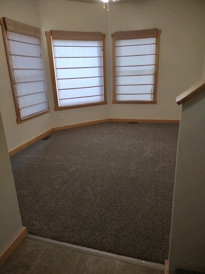 125 Mulligan Ln #1 - Photo 4 of 36