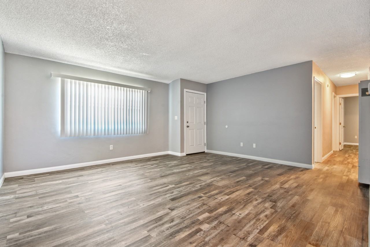4728 Walnut Avenue #A - Photo 3 of 8