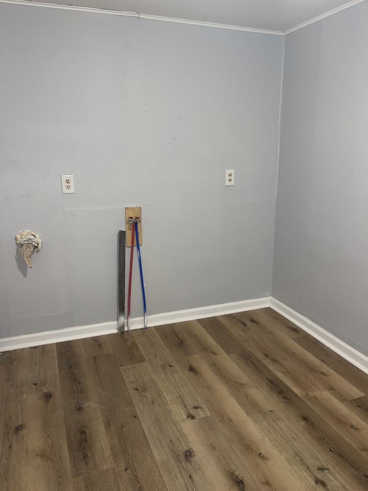 1844 S 17th St #1 - Photo 4 of 12