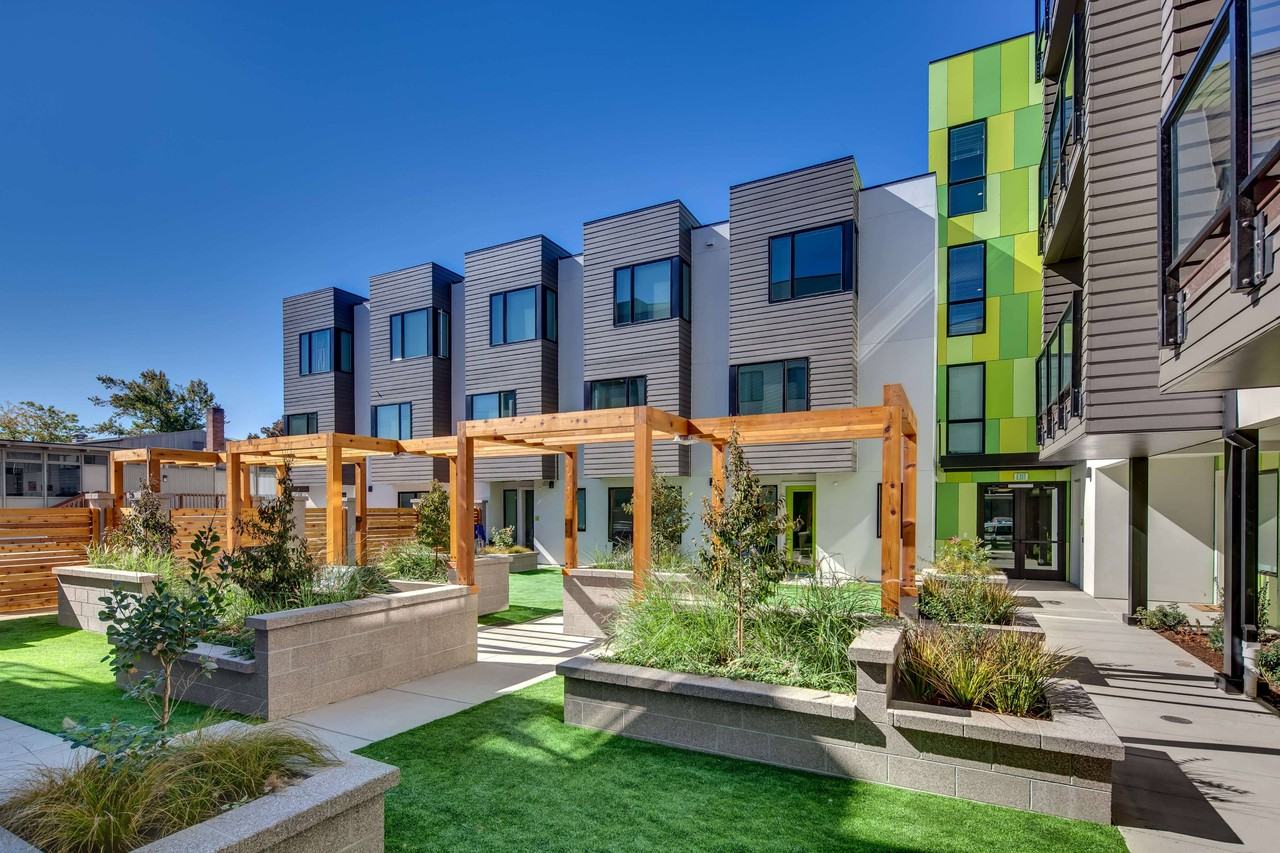 The Andy - Photo 3 of 50