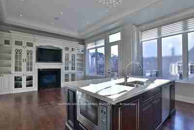 335 Broadway Avenue - Photo 2 of 33