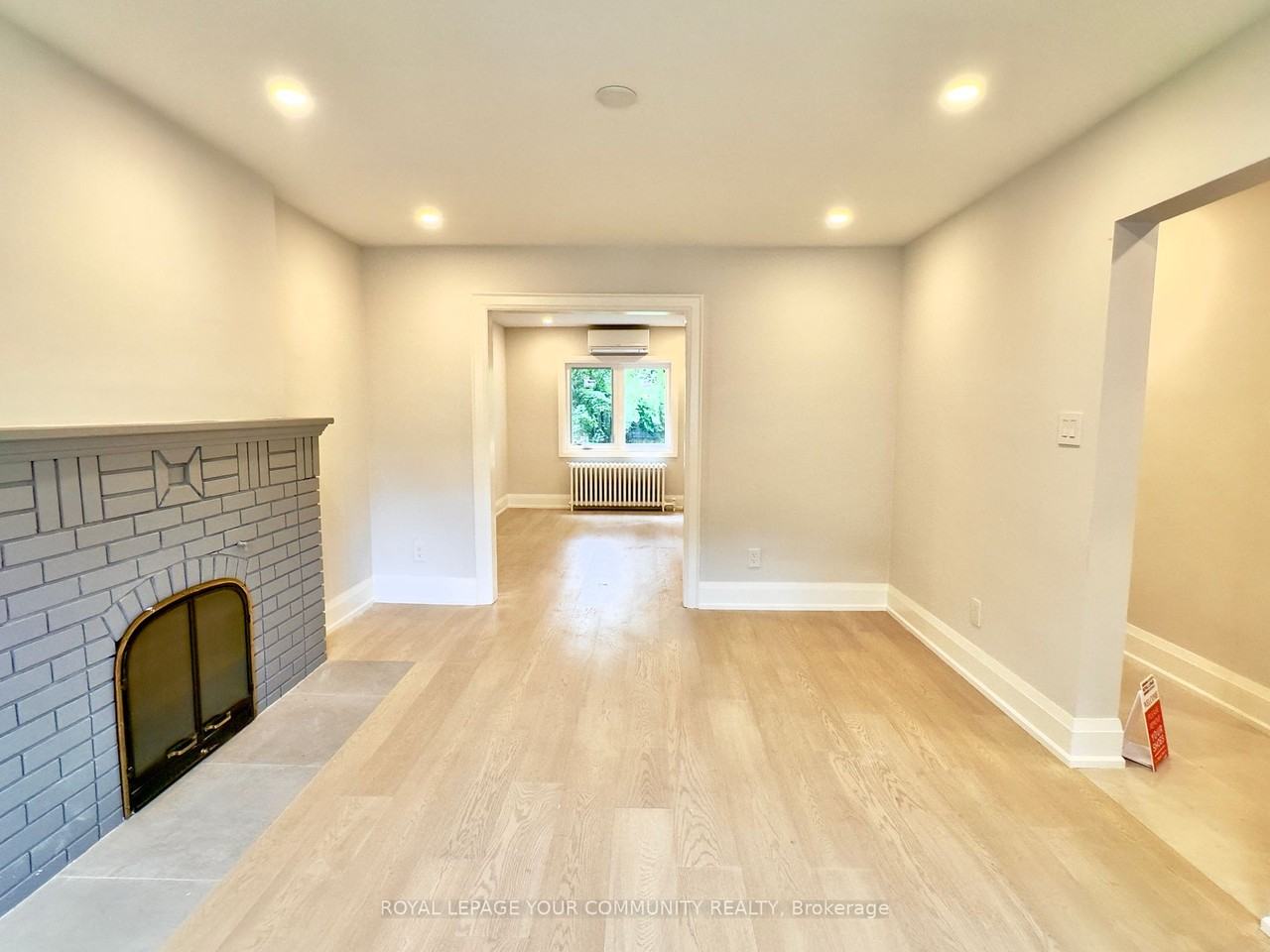 351 Fairlawn Avenue - Photo 3 of 21