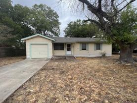 806 Sandy Ct - Photo 1 of 1