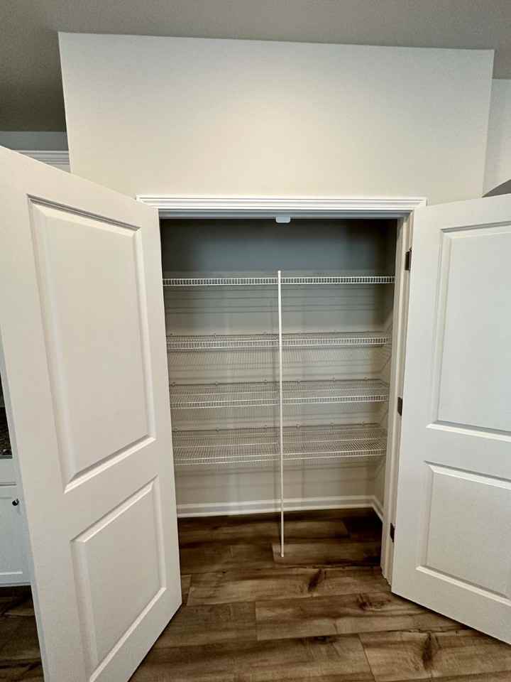 13107 Cottage Crest Ln - Photo 4 of 25