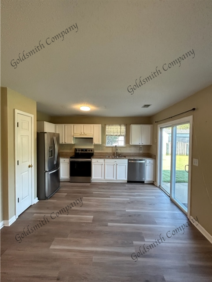 105 Willow Bend Dr - Photo 4 of 10