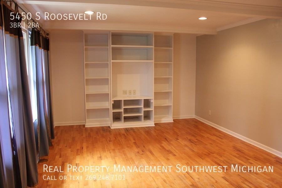 5450 S Roosevelt Rd - Photo 2 of 14