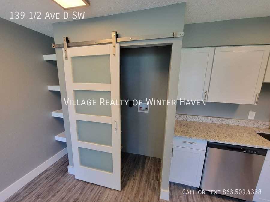139 1/2 Avenue D Sw - Photo 3 of 7