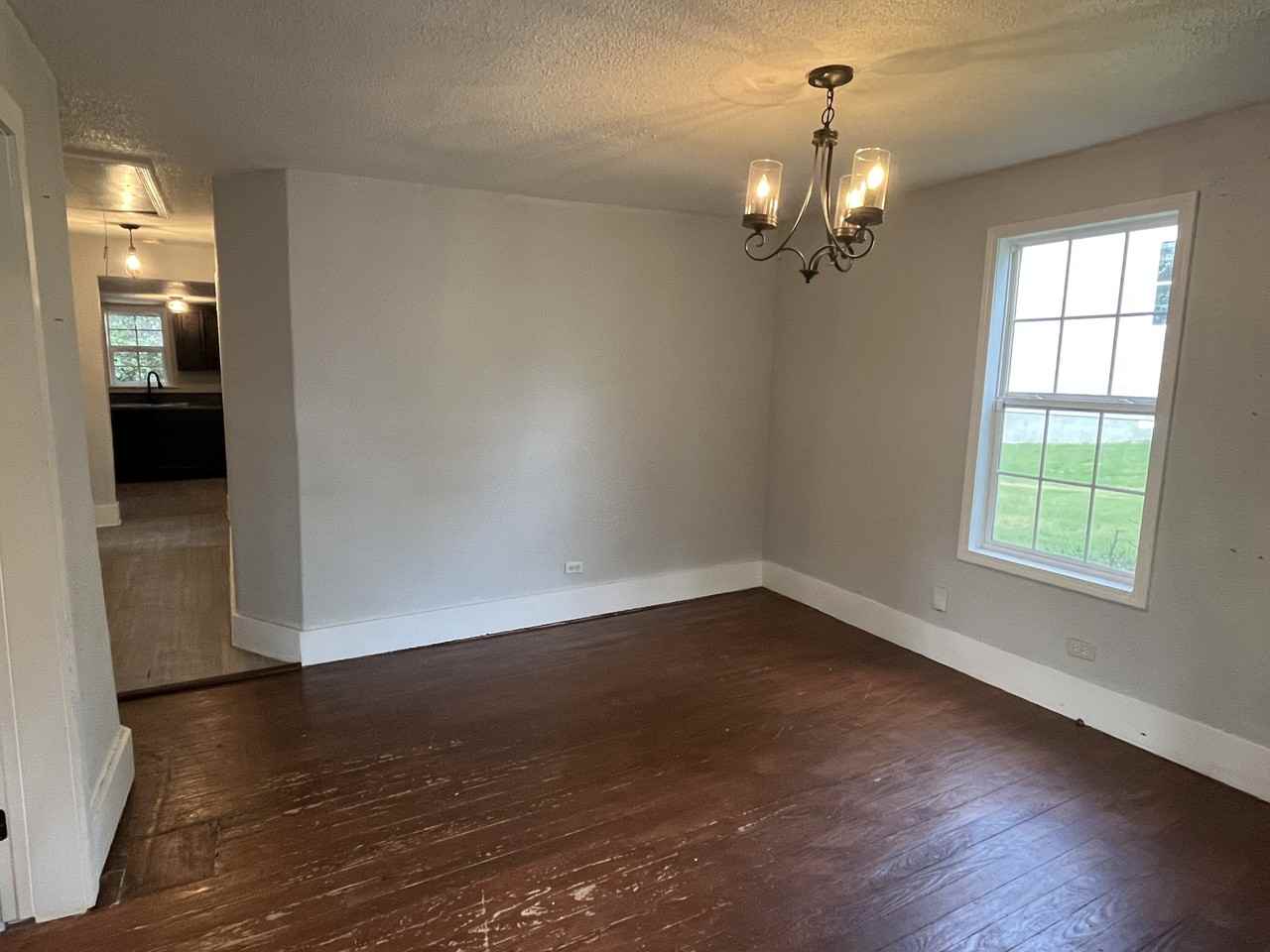 2328 Batavia St #NA - Photo 2 of 10