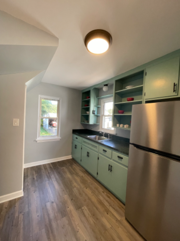 3268 W 142nd St - Photo 2 of 18
