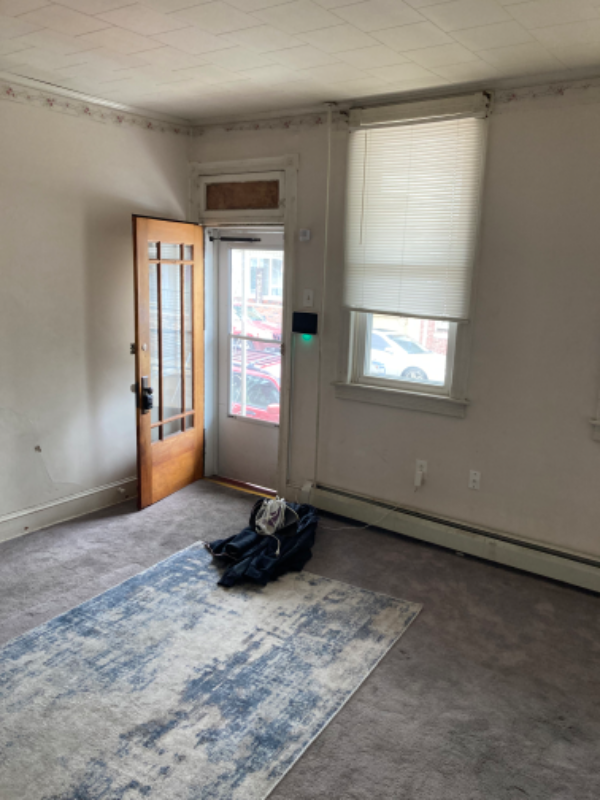 53 Macomb St - Photo 2 of 9