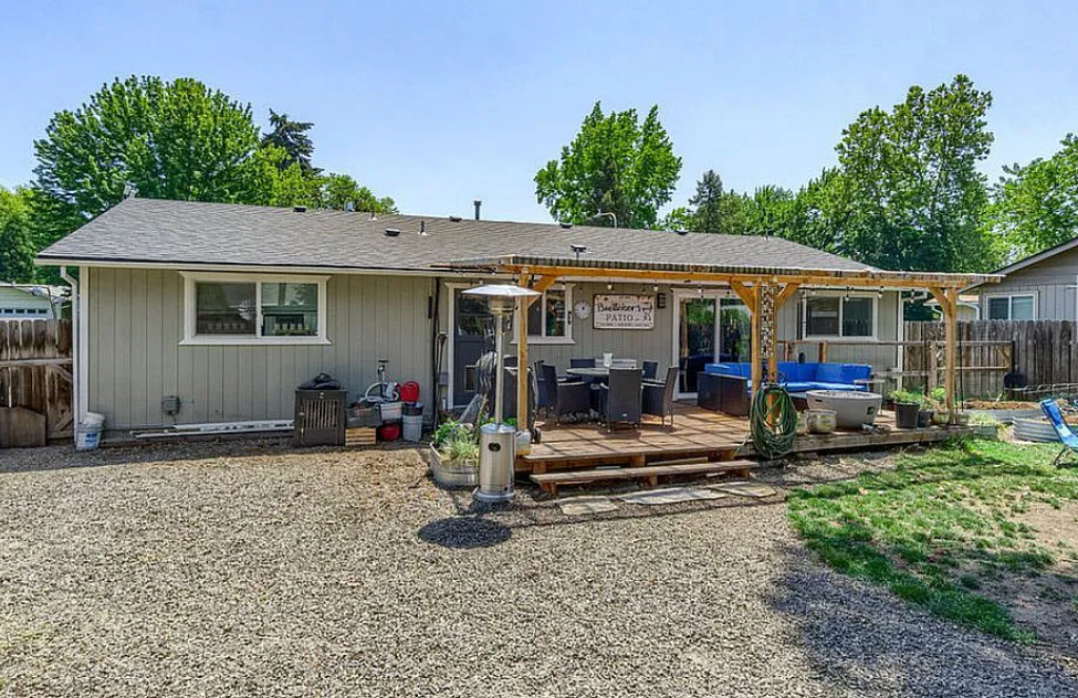 2931 Far West Ave #1 - Photo 3 of 17