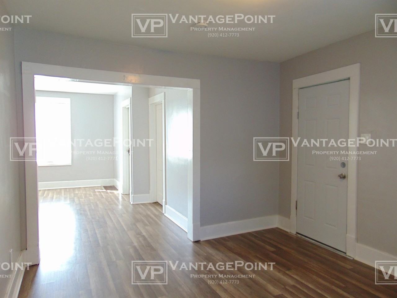2034 Farlin Ave Lowr - Photo 3 of 15