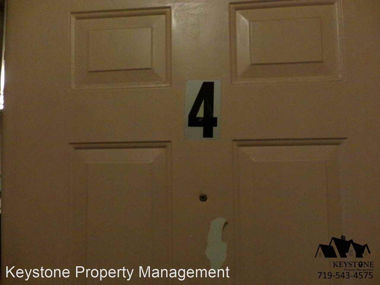 420 W. 10th Street - Photo 2 of 11