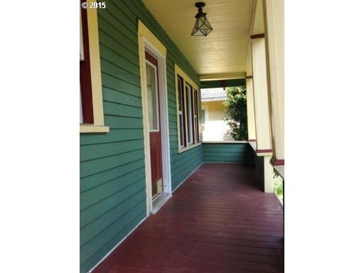 460 Floral St - Photo 2 of 11