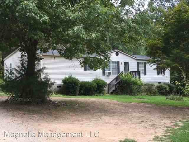 209 Big Buck Rd - Photo 2 of 12