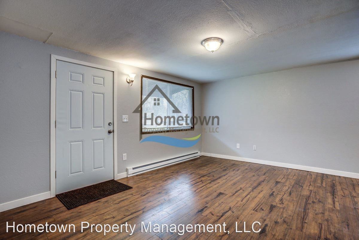 180 3rd St - Photo 3 of 25