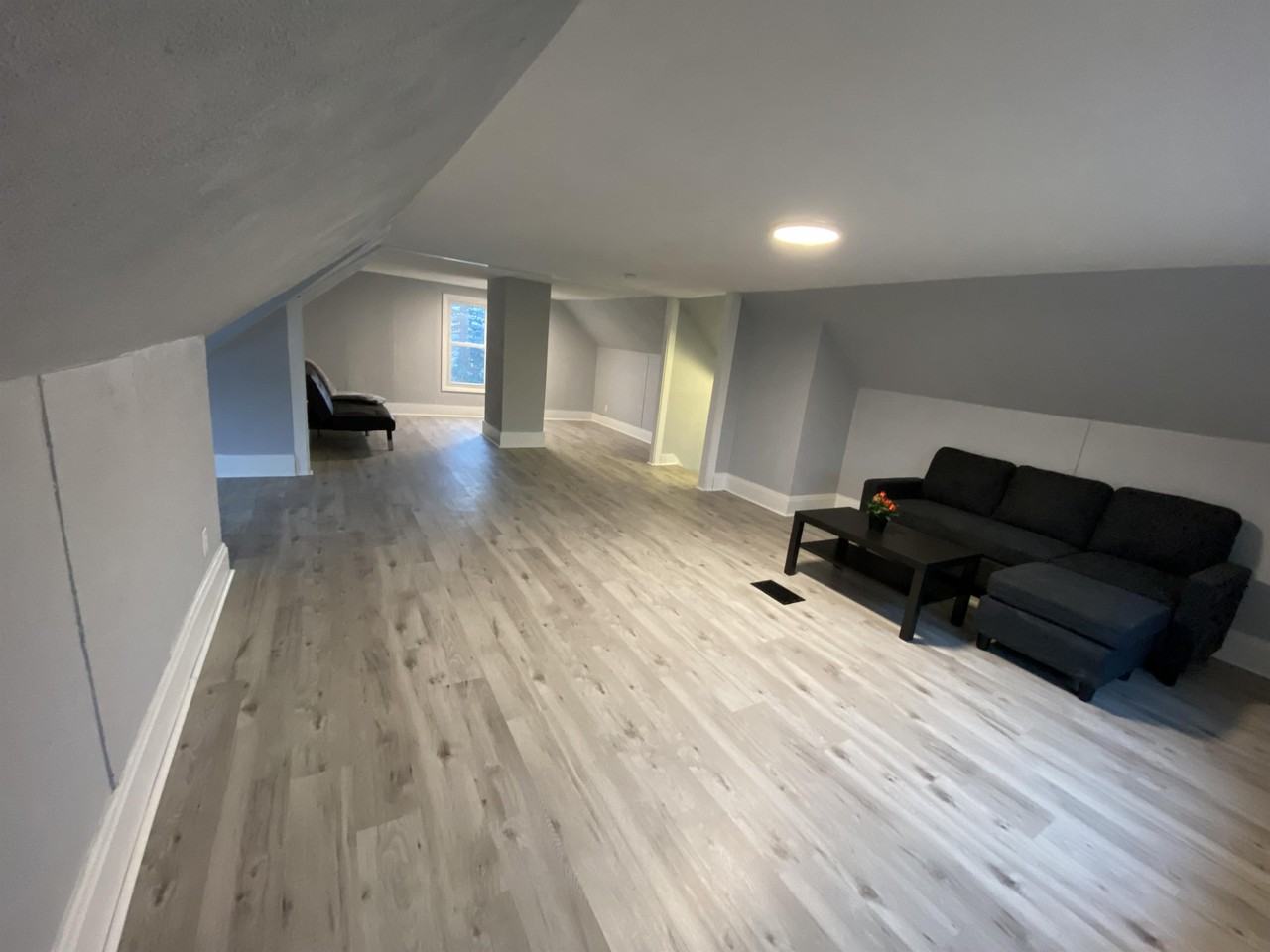 712 School St #1 - Photo 3 of 10