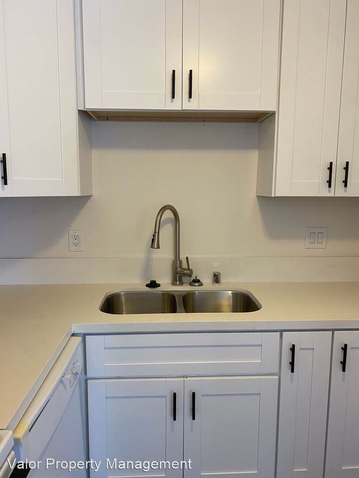 12618-12622 Laurel Street - Photo 3 of 18