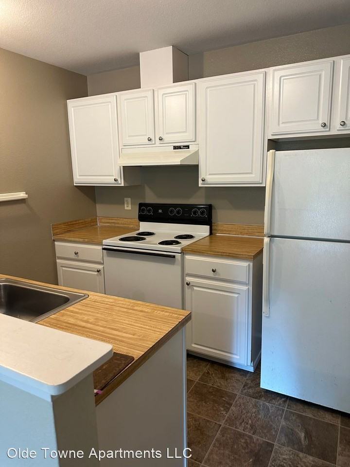10144 - 10156 NE 187th Street - Photo 3 of 11