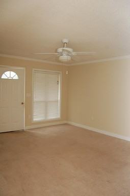 331 Greystone Pointe - Photo 2 of 9